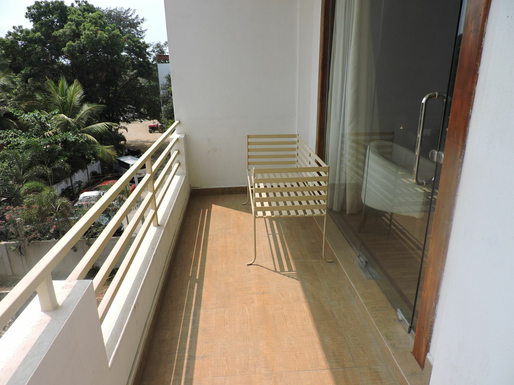 The Valampuri Hotel Jaffna Exterior foto